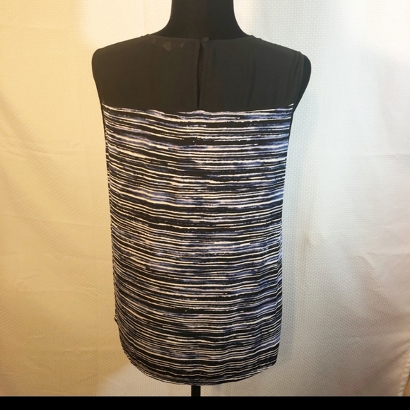 Classiquea Entier perfect top with underpinning. - Picture 2 of 3